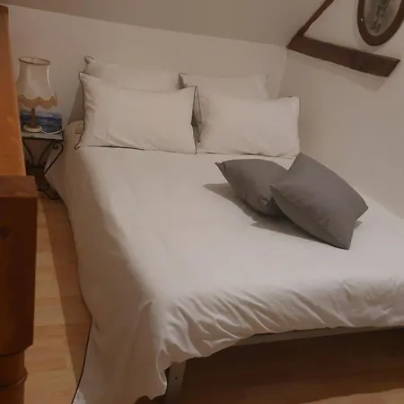 La P'etit Maison Rose Tatil Evi Malouy