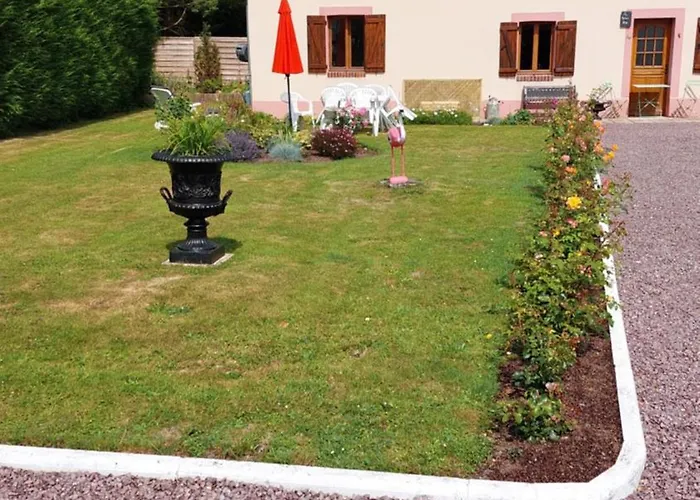 La P'etit Maison Rose Holiday home *